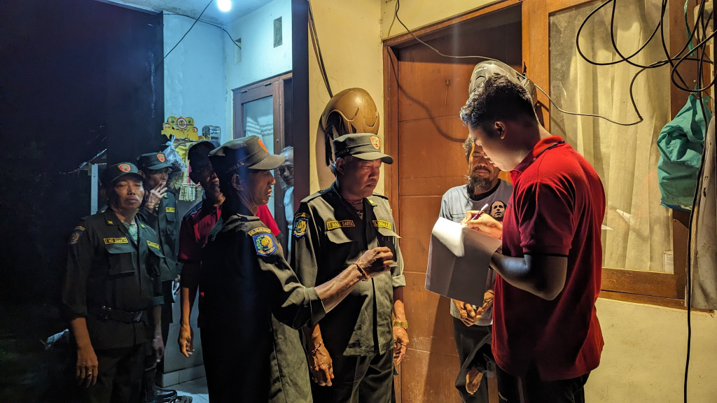 Sidak Penduduk Pendatang di Desa Abiansemal Dauh Yeh Cani Berlangsung Tertib